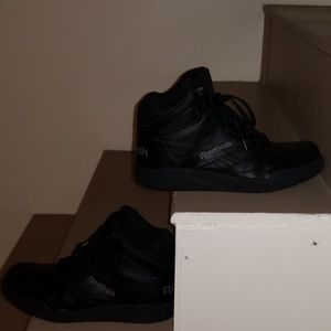 Brand New Reebok High Top 9.5